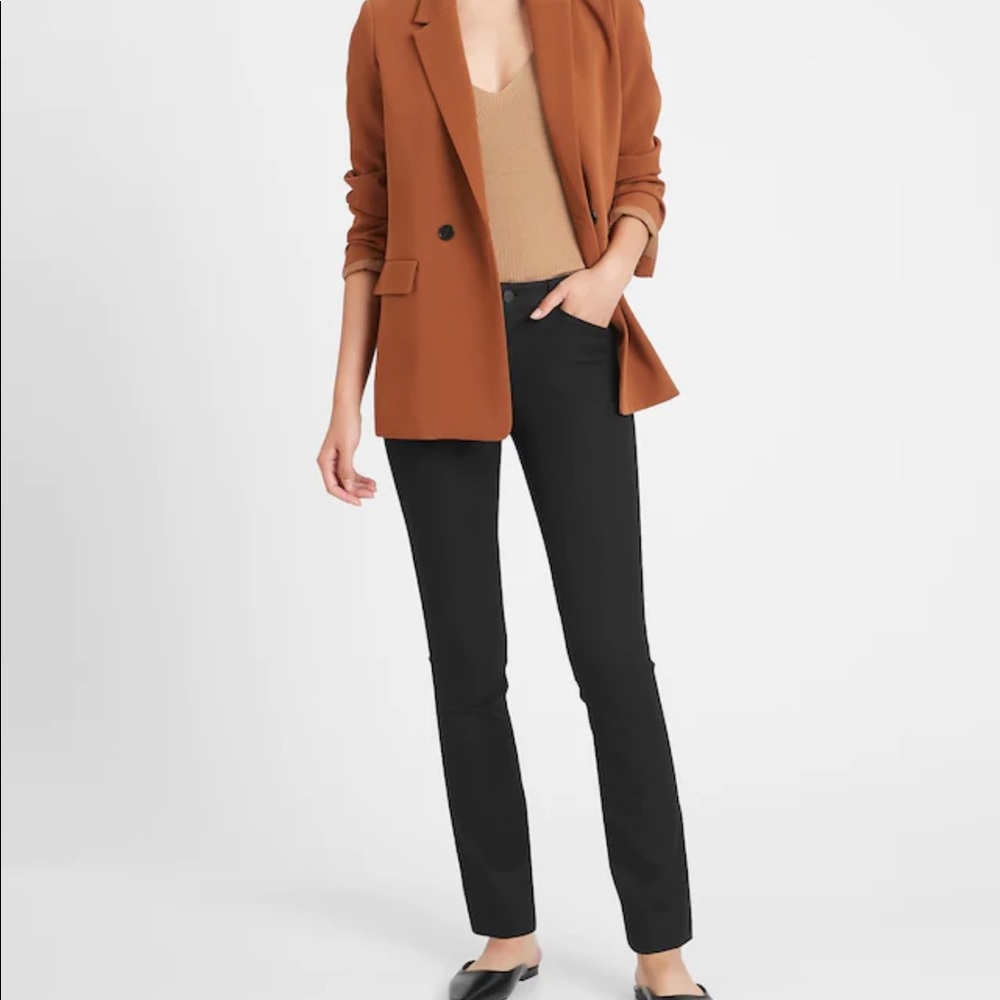 Banana Republic mid rise straight Sloan pant